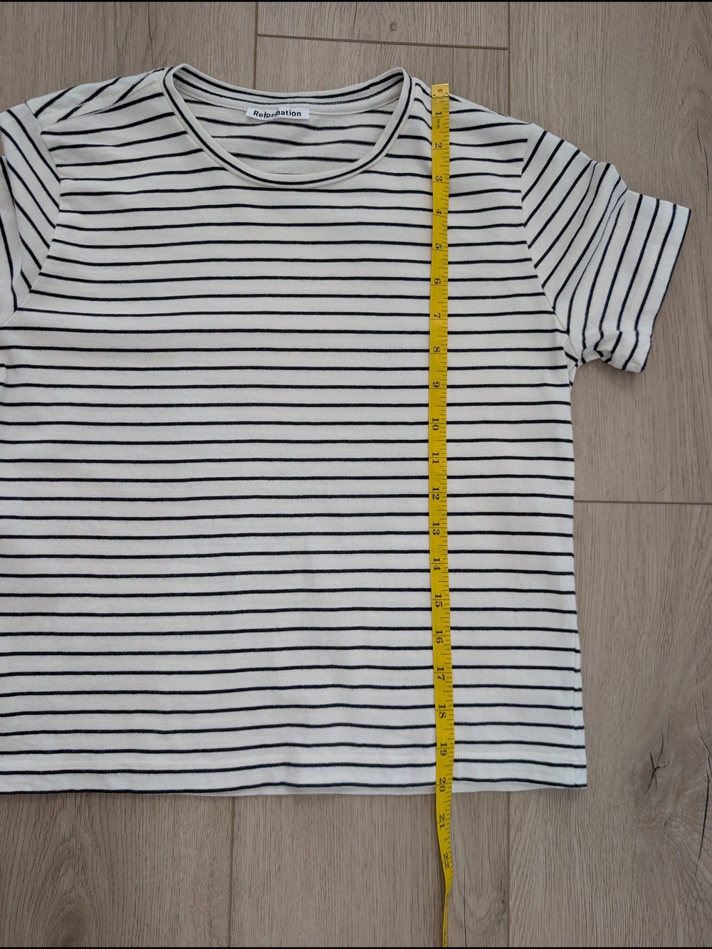 Reformation White & Black Striped Tee | Crew Neck | Size XS - Picture 5 of 8